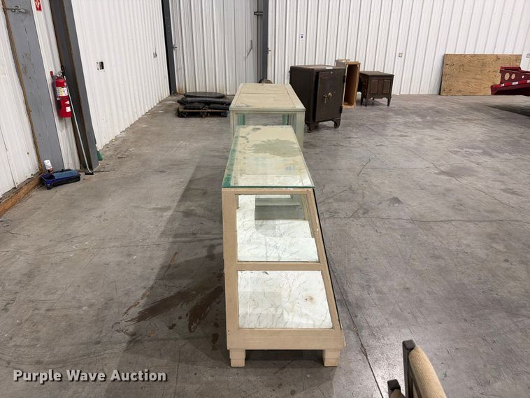 image for item FC3289 (2) display cases