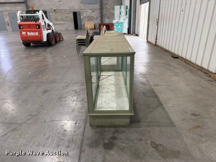 image for item FC3289 (2) display cases