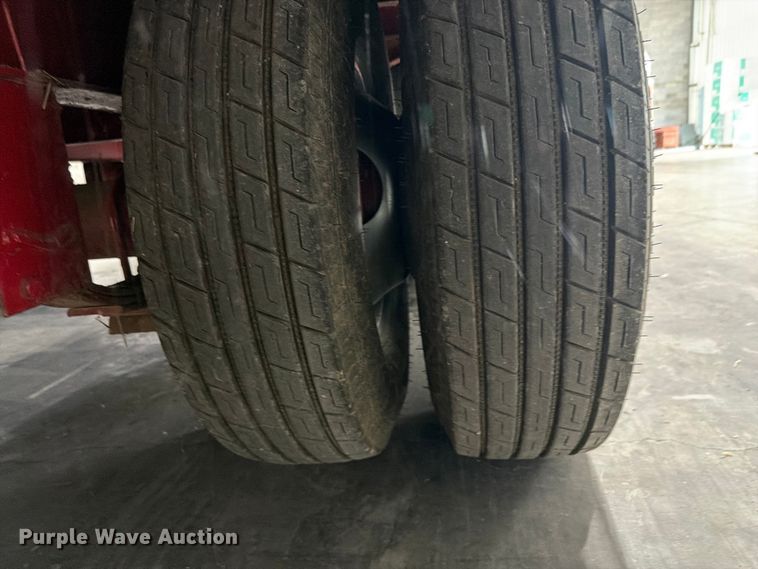 image for item FC3292 2019 Winston Pro Series 10 Ton equipment trailer