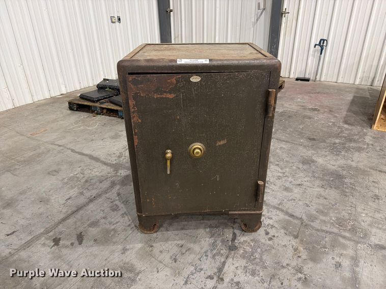 image for item FC3294 Safe