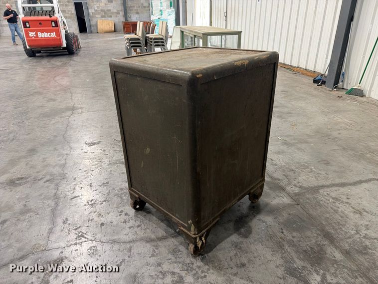 image for item FC3294 Safe
