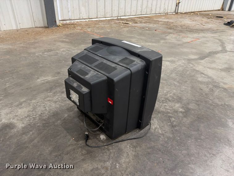 image for item FC3302 19