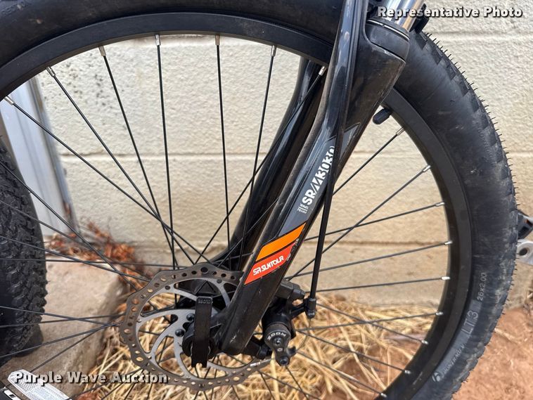 image for item FC4170 (5) Trek 3500 bicycles