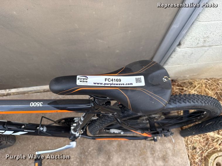 image for item FC4170 (5) Trek 3500 bicycles