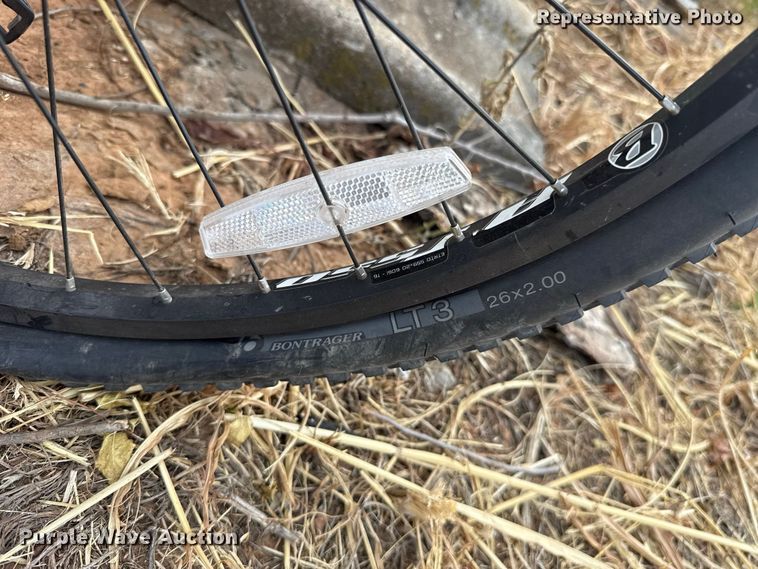 image for item FC4170 (5) Trek 3500 bicycles