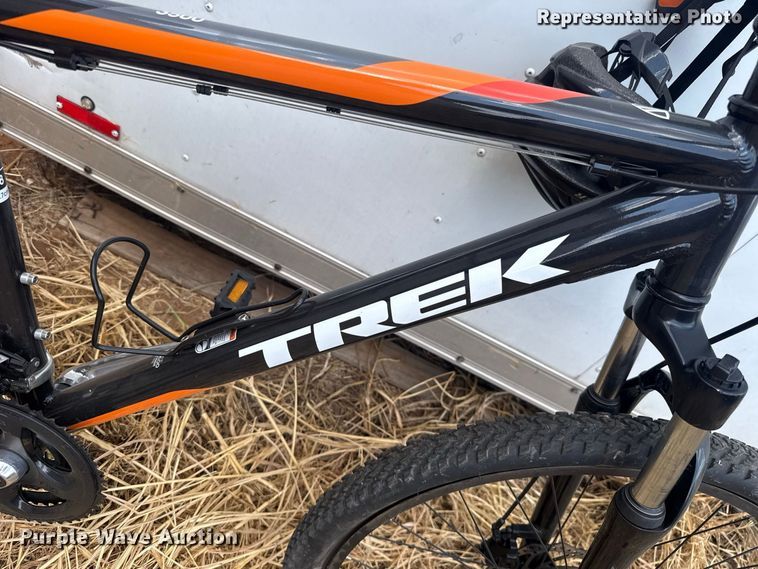 image for item FC4171 (5) Trek 3500 bicycles