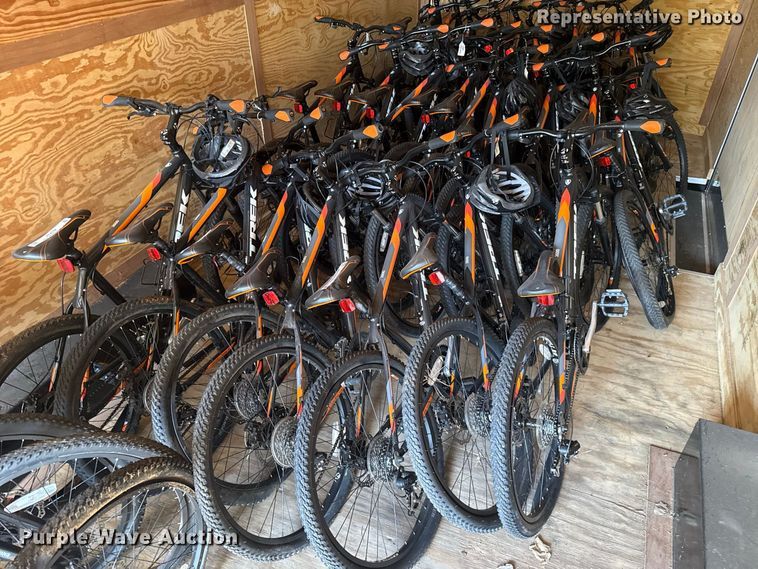 image for item FC4173 (5) Trek 3500 bicycles