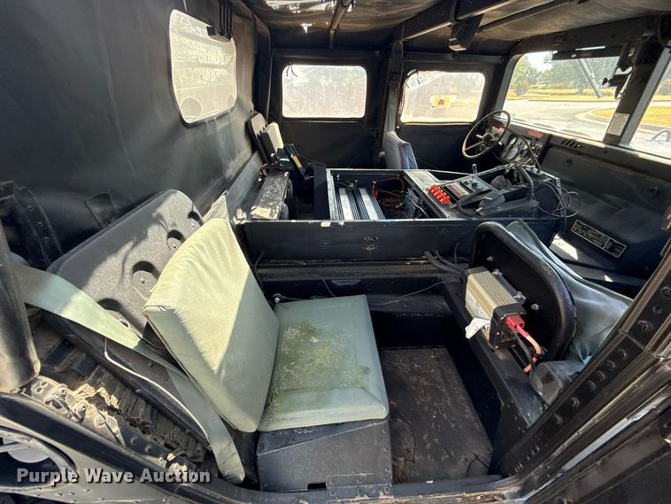 image for item FC4197 1992 AM-General M998 SUV