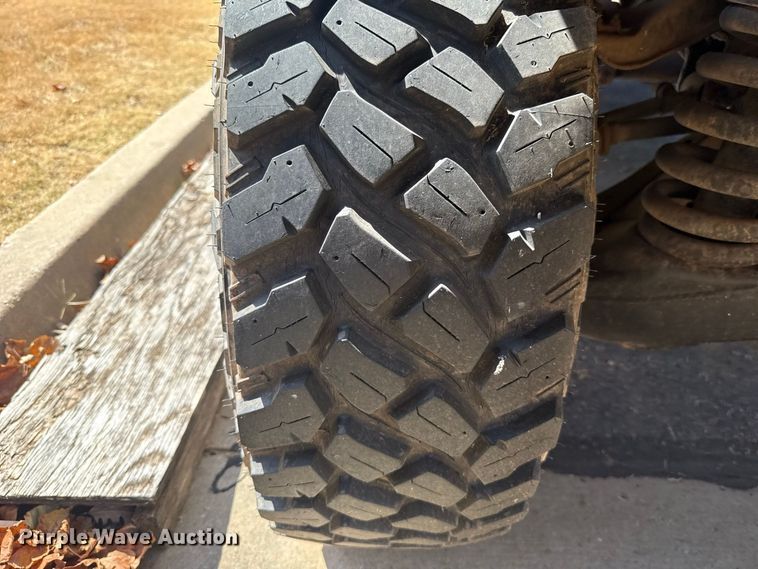 image for item FC4197 1992 AM-General M998 SUV