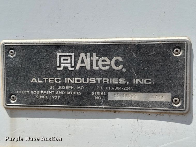 image for item FC4200 2003 Ford F550 bucket truck
