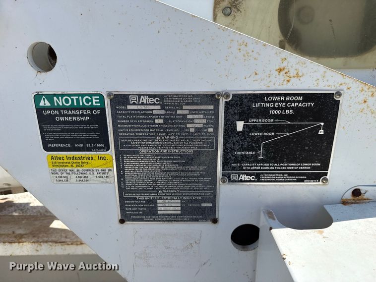 image for item FC4200 2003 Ford F550 bucket truck