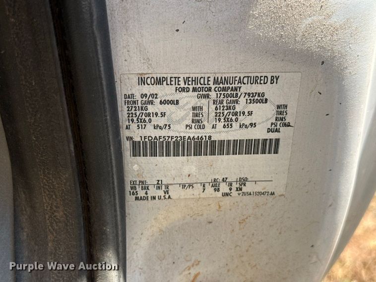 image for item FC4200 2003 Ford F550 bucket truck