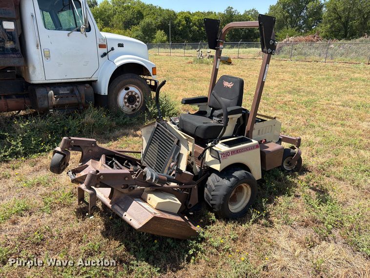 image for item FC4201 2013 Grasshopper 725D Lawnmower
