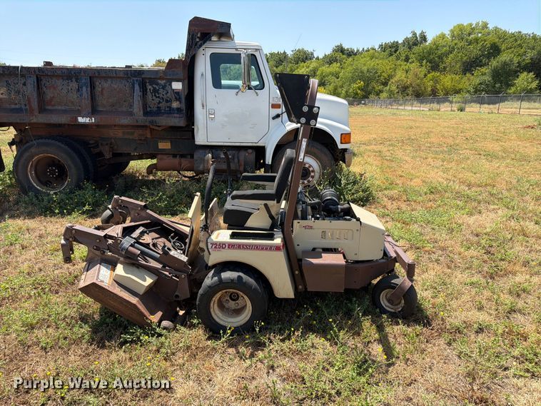 image for item FC4201 2013 Grasshopper 725D Lawnmower