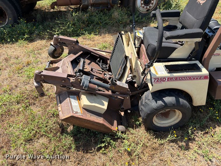 image for item FC4201 2013 Grasshopper 725D Lawnmower