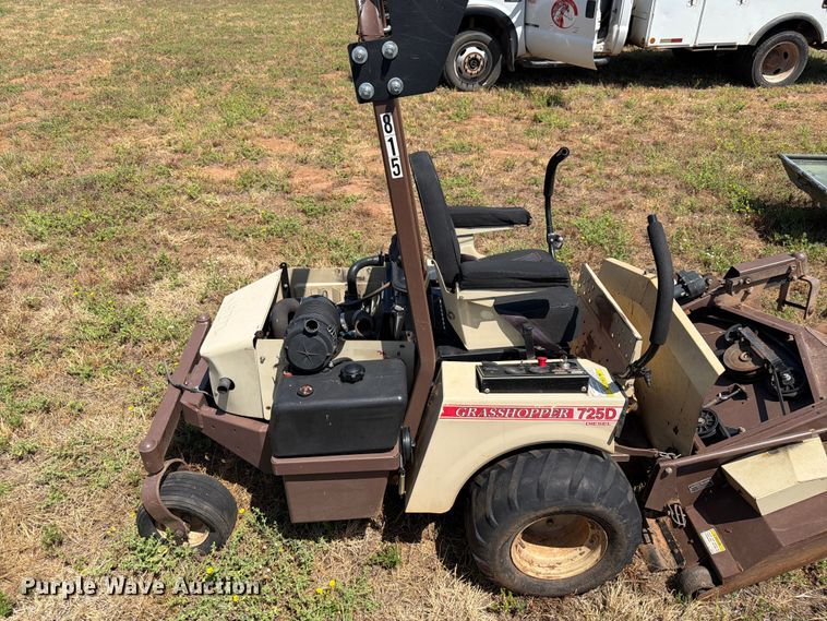 image for item FC4201 2013 Grasshopper 725D Lawnmower