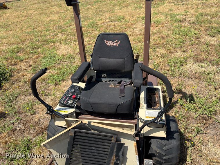 image for item FC4201 2013 Grasshopper 725D Lawnmower