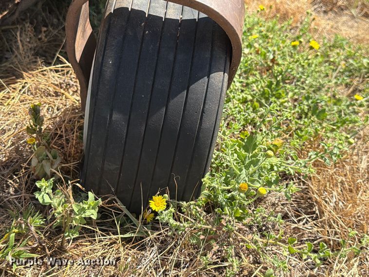 image for item FC4201 2013 Grasshopper 725D Lawnmower