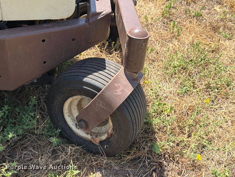 image for item FC4201 2013 Grasshopper 725D Lawnmower