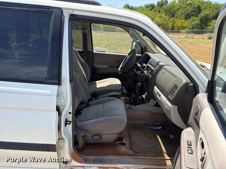 image for item FC4202 2000 Mitsubishi Montero Sport SUV
