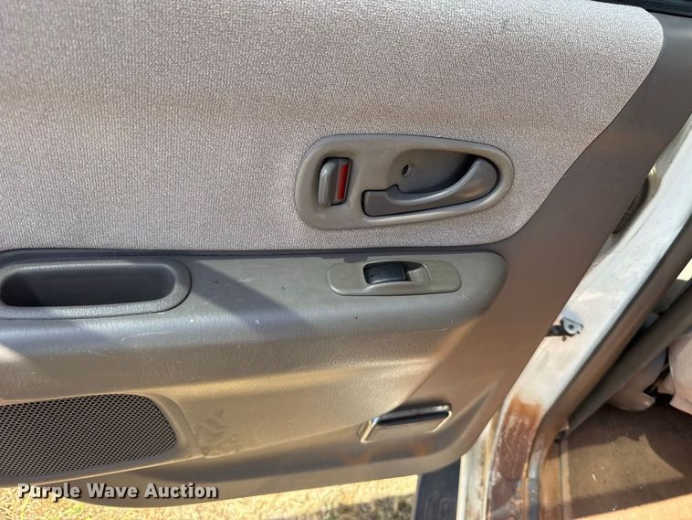 image for item FC4202 2000 Mitsubishi Montero Sport SUV