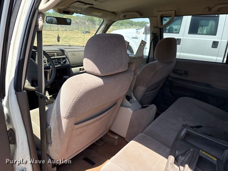 image for item FC4202 2000 Mitsubishi Montero Sport SUV