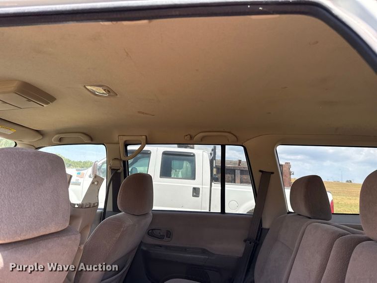 image for item FC4202 2000 Mitsubishi Montero Sport SUV