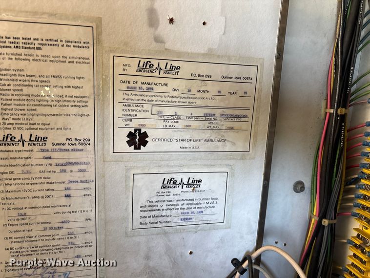 image for item FG0597 2002 Ford E450 Super Duty ambulance