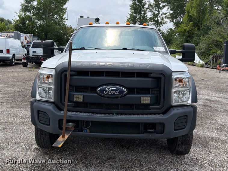 image for item FH6256 2012 Ford F550 Super Duty XL Crew Cab service truck