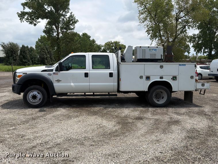 image for item FH6256 2012 Ford F550 Super Duty XL Crew Cab service truck