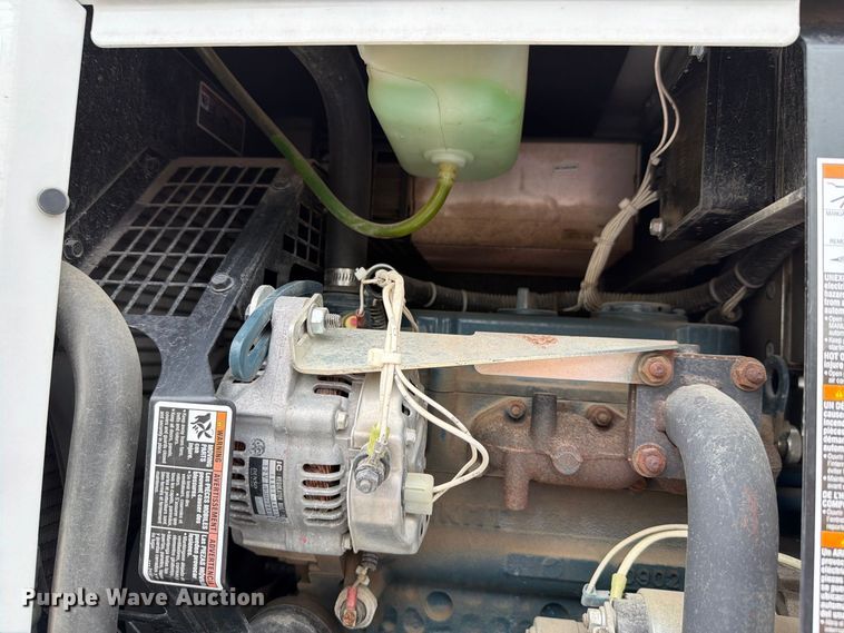 image for item FH6256 2012 Ford F550 Super Duty XL Crew Cab service truck