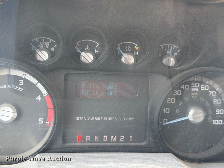 image for item FH6256 2012 Ford F550 Super Duty XL Crew Cab service truck