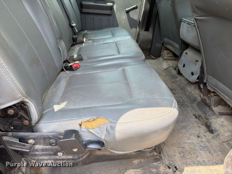 image for item FH6256 2012 Ford F550 Super Duty XL Crew Cab service truck
