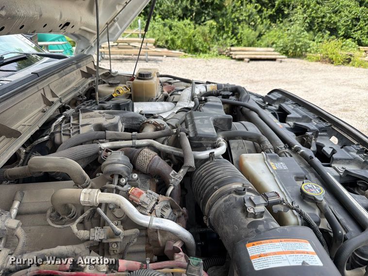 image for item FH6256 2012 Ford F550 Super Duty XL Crew Cab service truck