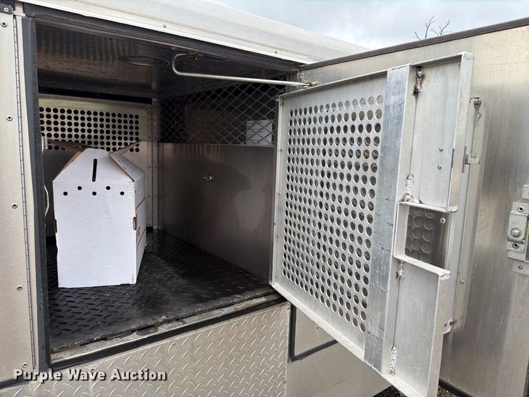 image for item FH6257 2009 Ford F250 Super Duty XL Ext. Cab animal control pickup truck