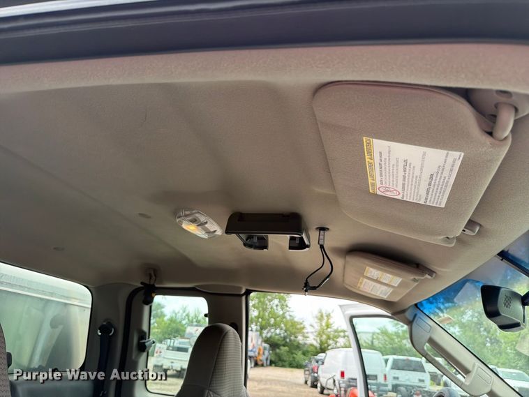 image for item FH6257 2009 Ford F250 Super Duty XL Ext. Cab animal control pickup truck