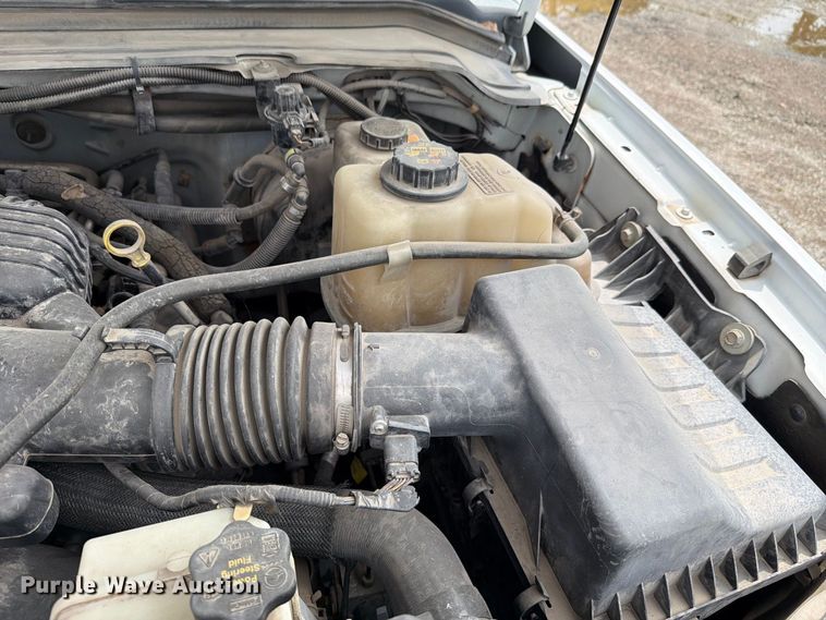 image for item FH6257 2009 Ford F250 Super Duty XL Ext. Cab animal control pickup truck