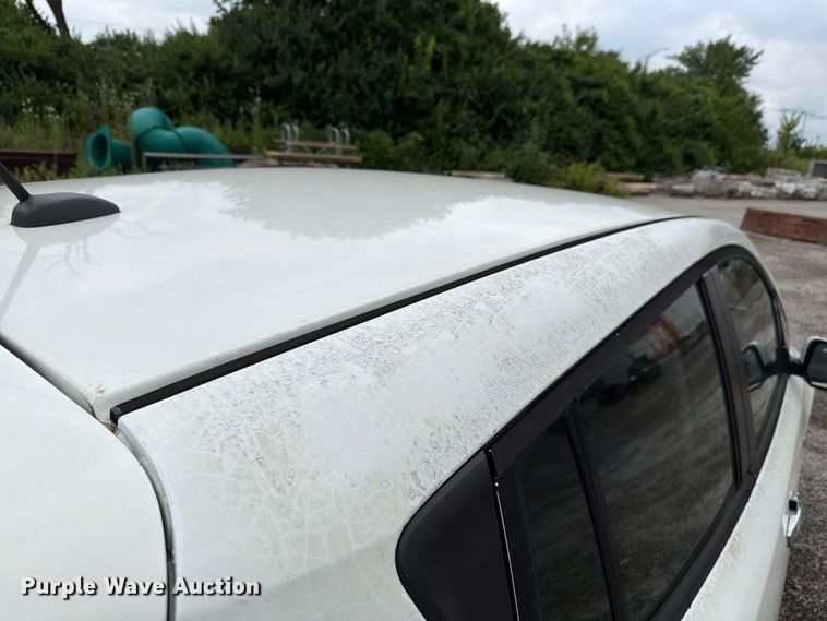 image for item FH6258 2016 Nissan Leaf 