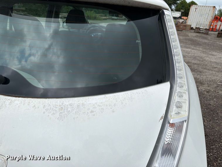 image for item FH6258 2016 Nissan Leaf 