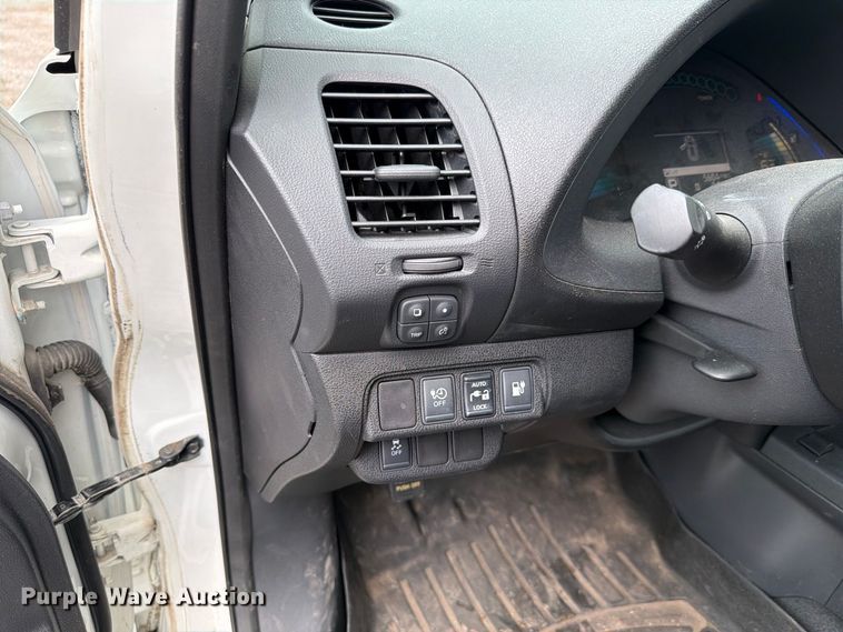 image for item FH6258 2016 Nissan Leaf 