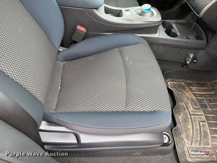 image for item FH6258 2016 Nissan Leaf 