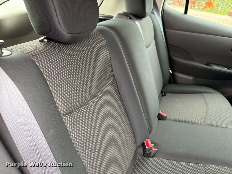 image for item FH6258 2016 Nissan Leaf 