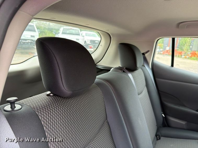 image for item FH6258 2016 Nissan Leaf 