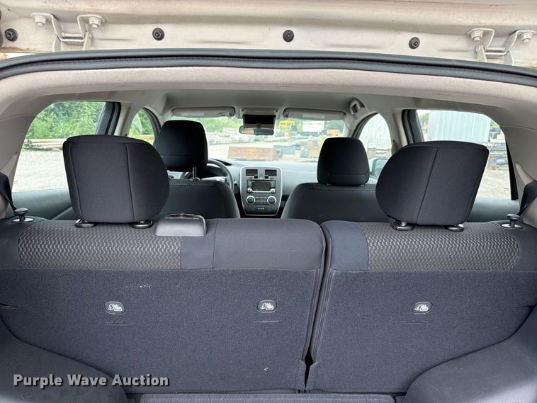 image for item FH6258 2016 Nissan Leaf 