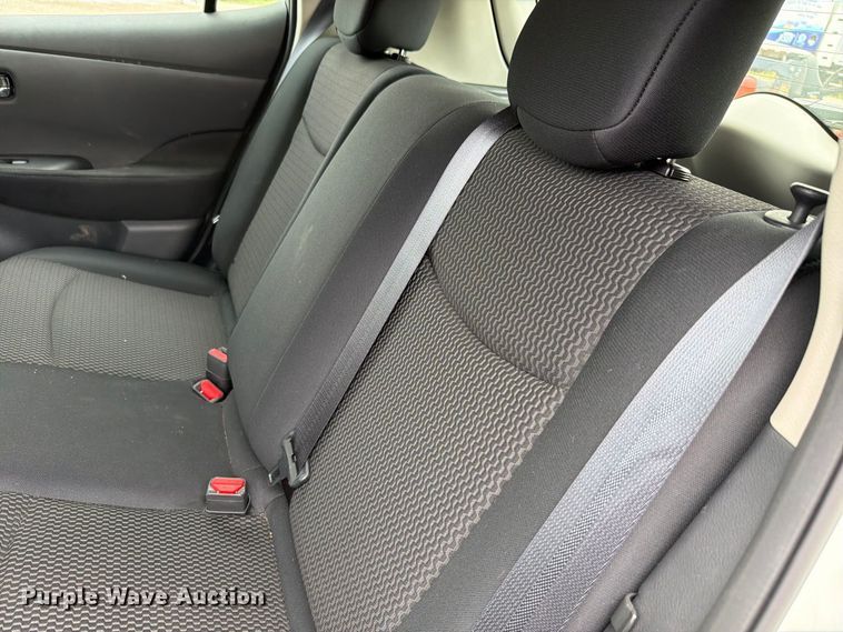 image for item FH6258 2016 Nissan Leaf 