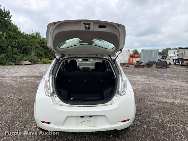 image for item FH6258 2016 Nissan Leaf 