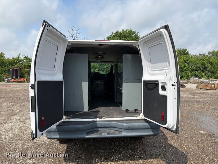 image for item FH6259 2014 Ford E-250 super duty utility van