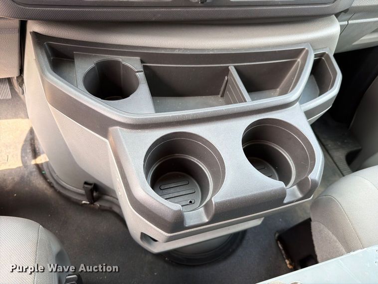 image for item FH6259 2014 Ford E-250 super duty utility van