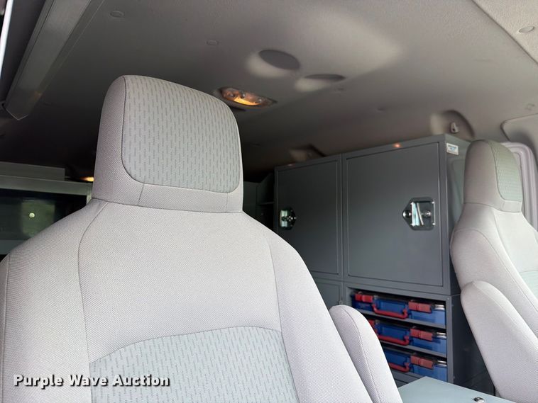 image for item FH6259 2014 Ford E-250 super duty utility van