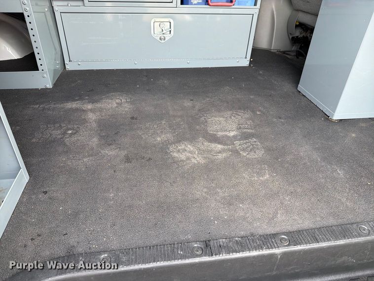 image for item FH6259 2014 Ford E-250 super duty utility van